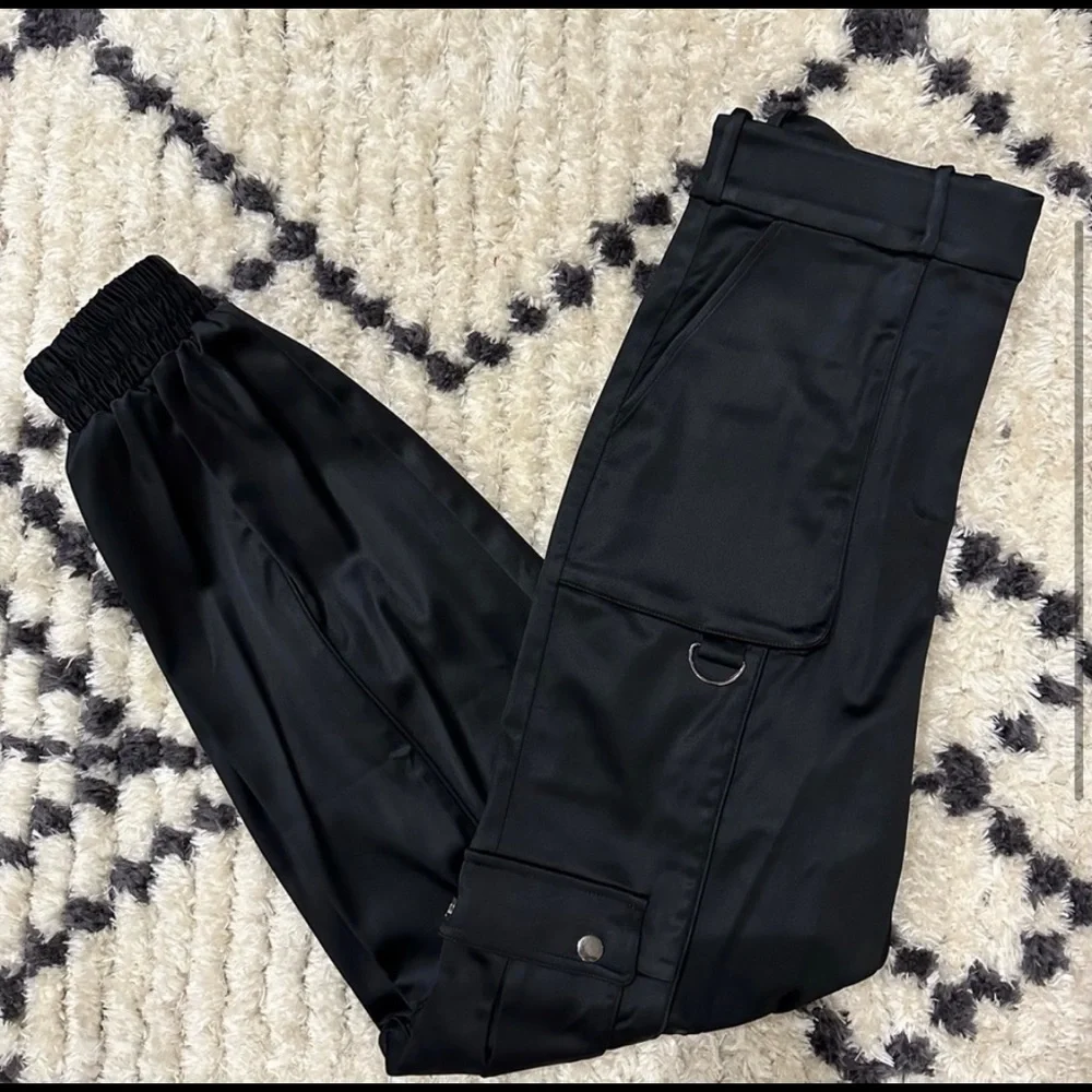 SOLD OUT H:ours Port Joggers Size Small - Picture 3 of 4